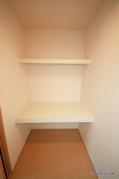 メゾンクレール広瀬 A棟